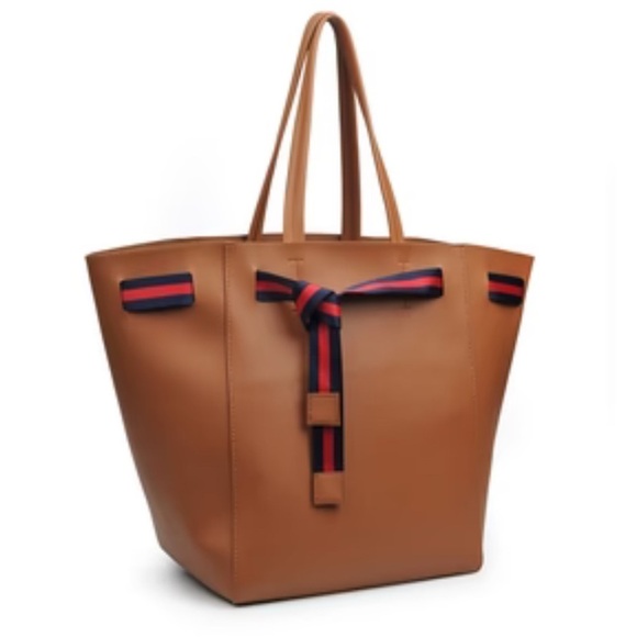 Moda Luxe Handbags - Moda Luxe Dutchess Tote Vegan Leather